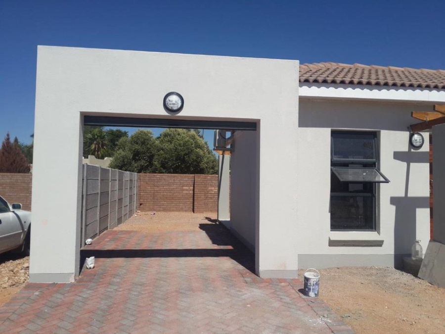 2 Bedroom Property for Sale in Blydeville North West